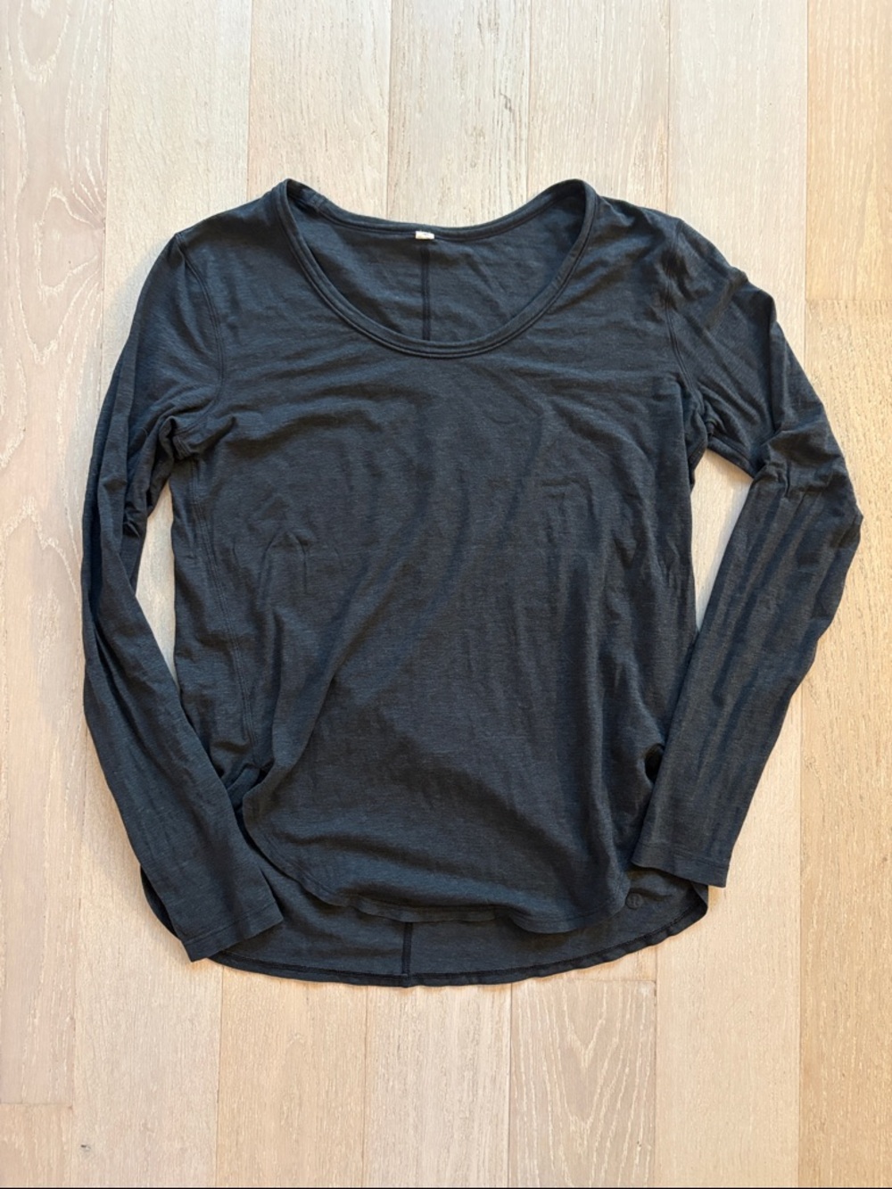 lululemon athletica Long Sleeve Top